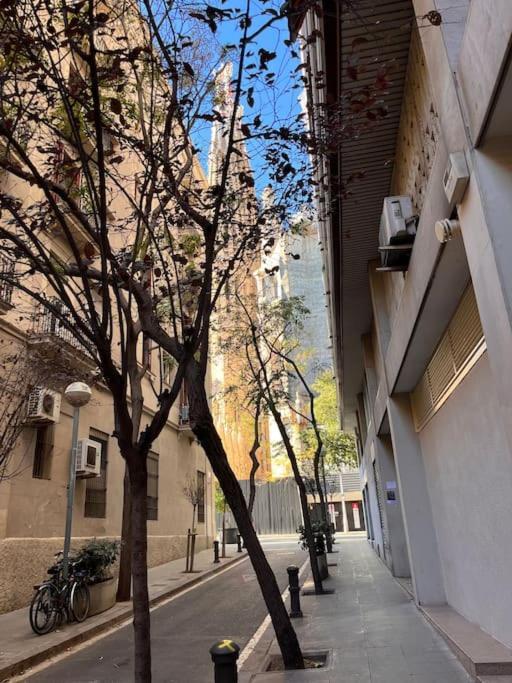 Loft Nearby Sagrada Familia Lejlighed Barcelona Eksteriør billede